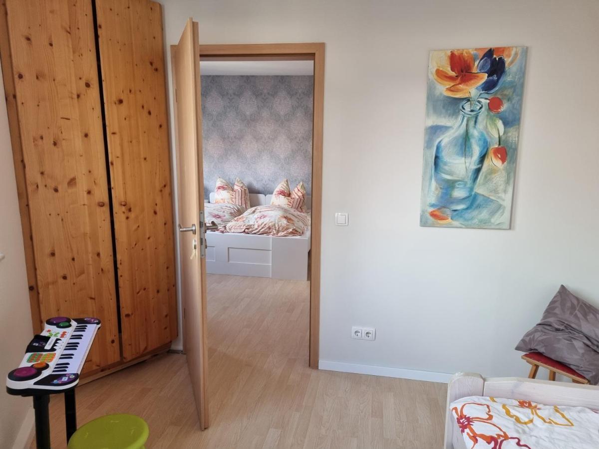 Ferienwohnung Am Anger Diedorf  エクステリア 写真